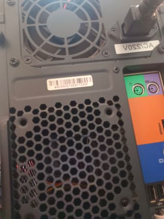 PC Sobremesa Negro