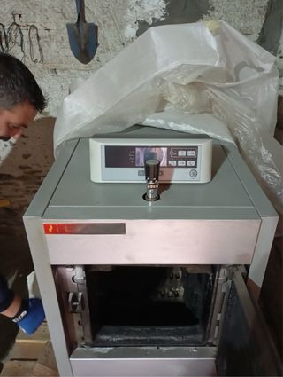Estufa de leña grande