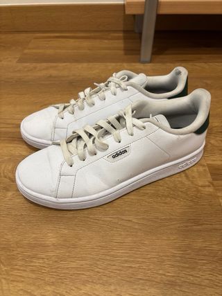 Zapatillas Adidas Blancas y Verdes