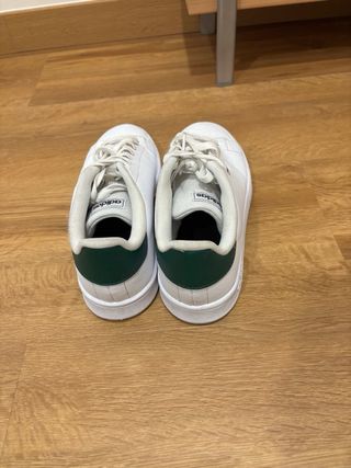 Zapatillas Adidas Blancas y Verdes