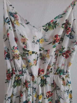 Mono corto floral blanco