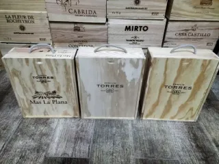 Confezione da 3 scatole di vino in legno con coperchio scorrevole