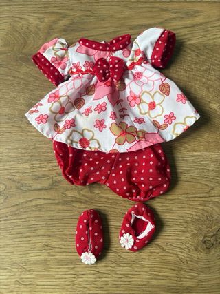 Ropita para muñeco bebé