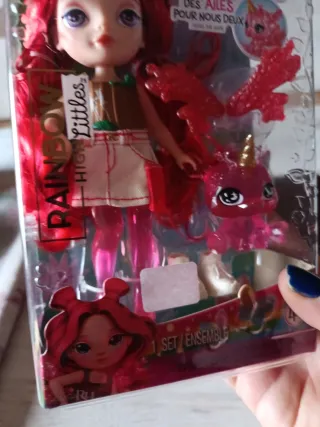 Muñeca Rainbow High Fantasy Fairies Apple