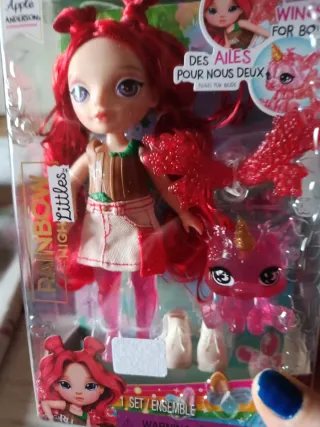 Muñeca Rainbow High Fantasy Fairies Apple