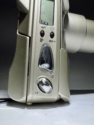 Olympus Mju III 80 Zoom fotocamera analogica
