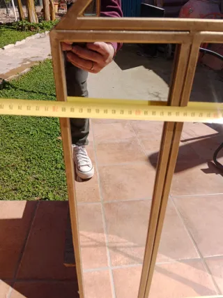 Espejo decorativo dorado