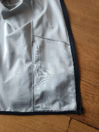 Sudadera fina Uniqlo gris unisex