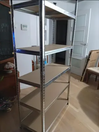 Estantería metálica 5 baldas Embalada de fabrica.