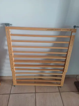 Valla seguridad bebé madera Munchkin