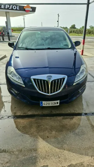Lancia Delta 2011
