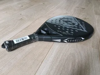 Pala de pádel NUEVA Dunlop Galactica Team