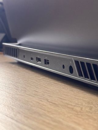 Dell G16 7630 i9-13900HX RTX 4070 48GB DDR5