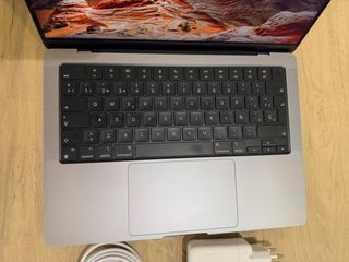MacBook Pro 14 M1 Pro 16GB/512GB + Caja