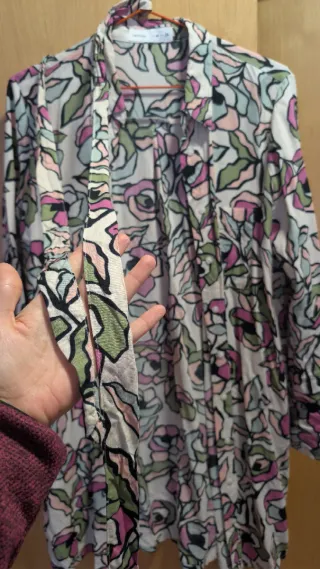 Vestido Lefties floral M/38