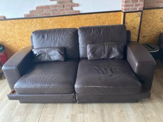 Sofá modular de piel marrón