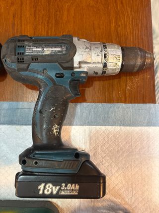 2 x Makita: Taladro y Atornillador Impacto
