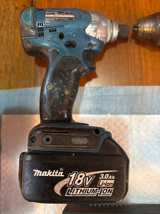 2 x Makita: Taladro y Atornillador Impacto