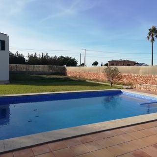 Habitación en casa de campo con piscina