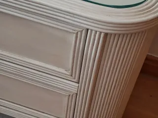 Cómoda blanca lacada