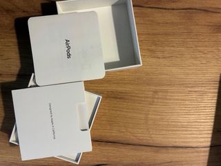Airpods 2ª Gen Apple Blancos