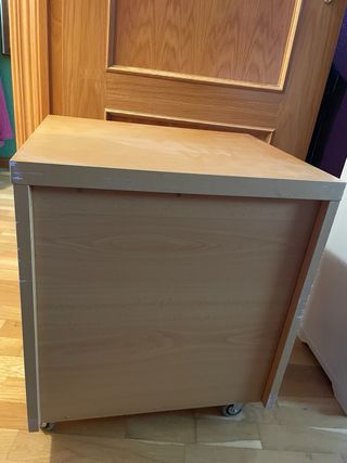 Mesilla escritorio madera con ruedas