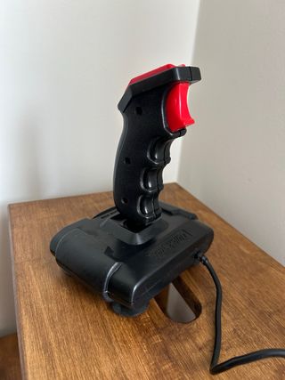 Joystick Quickshot Negro con Gatillo Rojo
