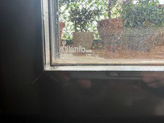 Puerta balconera doble cristal gris antracita