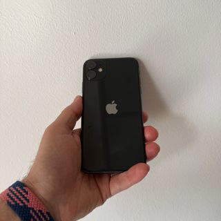 iPhone 11 64GB funzionale ma con difetti