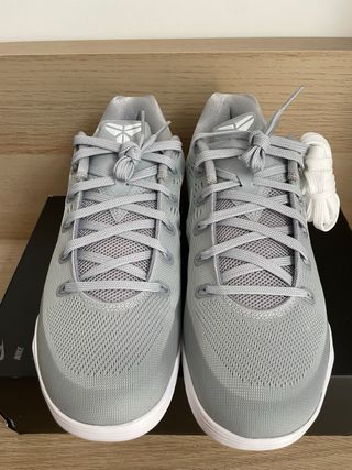 Nike Kobe IX EM Low Protro TB 'Wolf Grey'