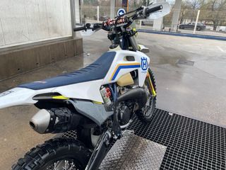 Husqvarna 300 TE 2020 Enduro Moto