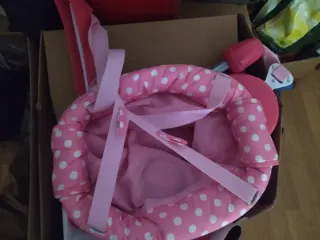 Caminador bebé rosa lunares