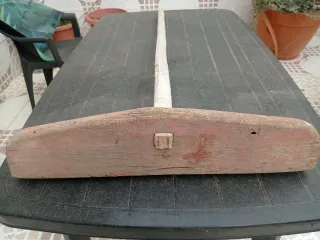 Rastra manual de madera antigua