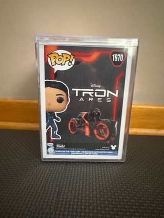 Funko Pop Eve Kim Tron 1970 Glows Dark