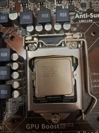 Lote 2 Placas Base Asus y Gigabyte