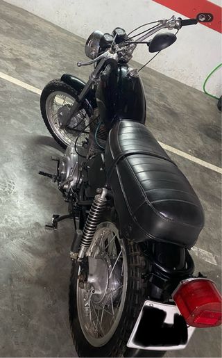 Moto  Clasica Road 350