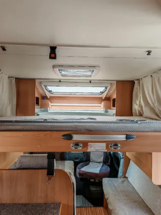 Autocaravana perfilada Dethleffs Globe4