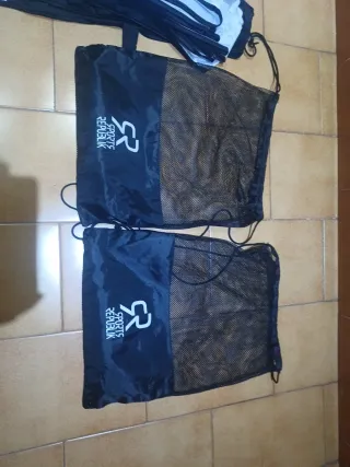 24 petos deportivos con bolsas
