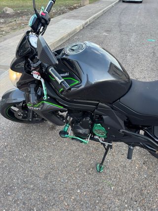 Kawasaki ER6N 650cc Naked Negra