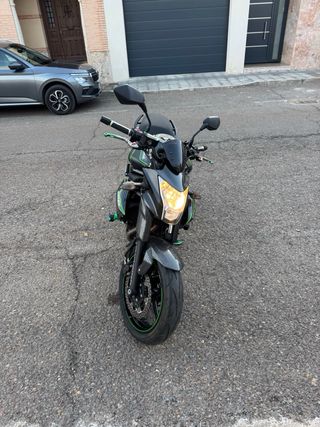 Kawasaki ER6N 650cc Naked Negra