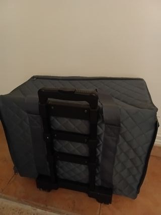 Maleta para máquina de coser con ruedas