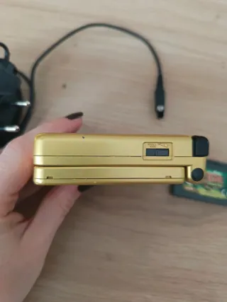 Nintendo GBA SP Edición Zelda Dorada
