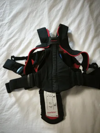Mochila Portabebé BabyBjörn con funda