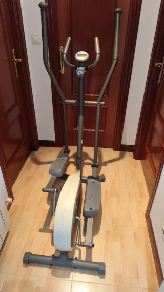 Bicicleta Elíptica VE130