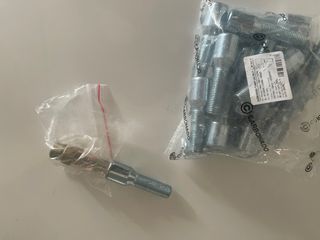 Tornillos Carbonado M14x1.5