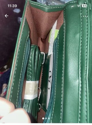 Bolso de fiesta verde acolchado