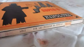 Película Súper 8m/m Con las piernas al cuello.