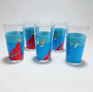 Juego 5 vasos verano veleros años 70
