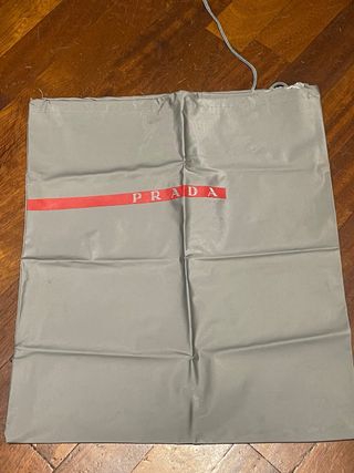Sacchetto porta scarpe Prada grigio
