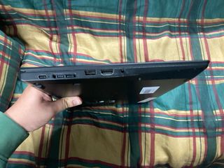 Lenovo ThinkPad T490s